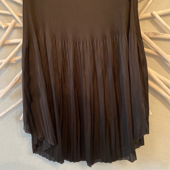 Rachel Zoe Black Pleated Maxi Skirt with tie waist lightweight size L - Picture 5 of 6